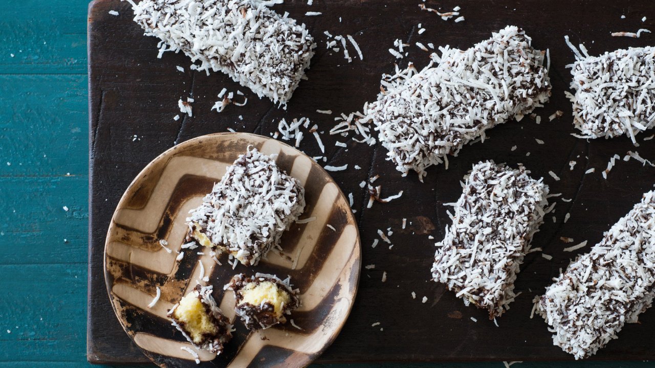 Lamington Fingers | White Wings